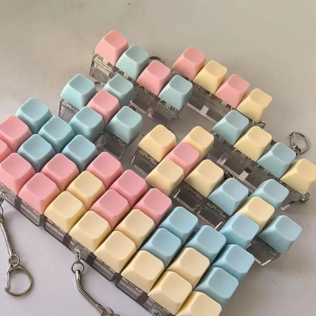 Mini Keyboard Fidget Keychain Toy