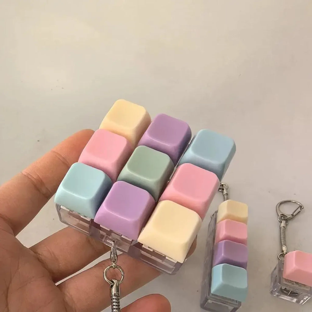 Mini Keyboard Fidget Keychain Toy